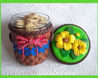 Decorative Floral Basket Jar, Polymer Clay Design, Unique Gift, Mini cookie Jar, Candy Jar, Jewelry Holder, Handmade