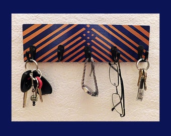 Key holder, Jewelry holder, Decoratve rack, Hand painted, Gift, Hanger, Key Rack, Jewelry Rack, Wood, Man, Women