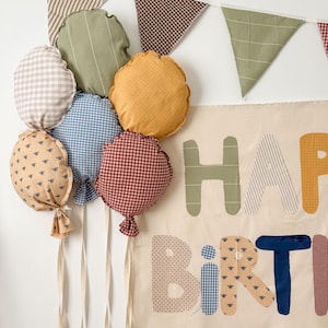 Ballons d'anniversaire en tissu | Décoration de fête champêtre traditionnelle, guirlande pour chambre d'enfant image 3