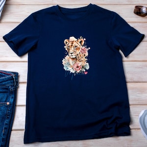Mama lion watercolour T-shirt, lion and lioness shirt Tshirt, Mothers Day Shirt