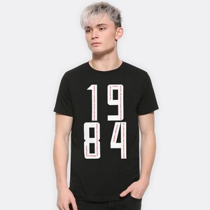 1984 by George Orwell T-Shirt, Men&#39;s and Women&#39;s Sizes (RWL-790012)