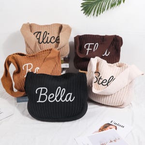 Gestrickte Schultertasche, bestickte Tragetasche mit Initialen, lässige Hobo-Tasche, Alltagstasche, Geschenke für sie, Weihnachtsgeschenk