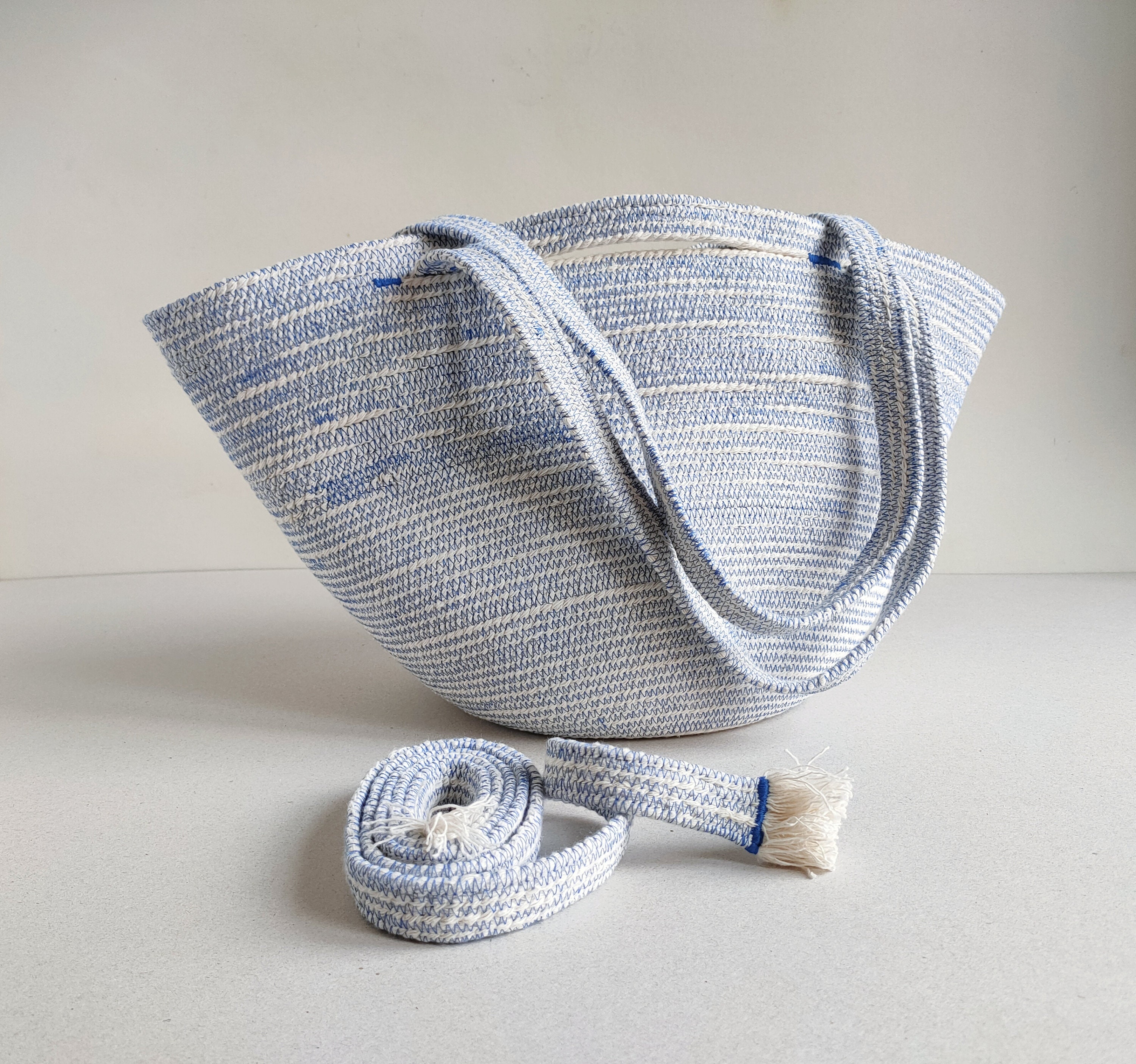 Market basket bag - Cotton rope bag perfect to go to your local market or take to the beach- Basket bag for women or men