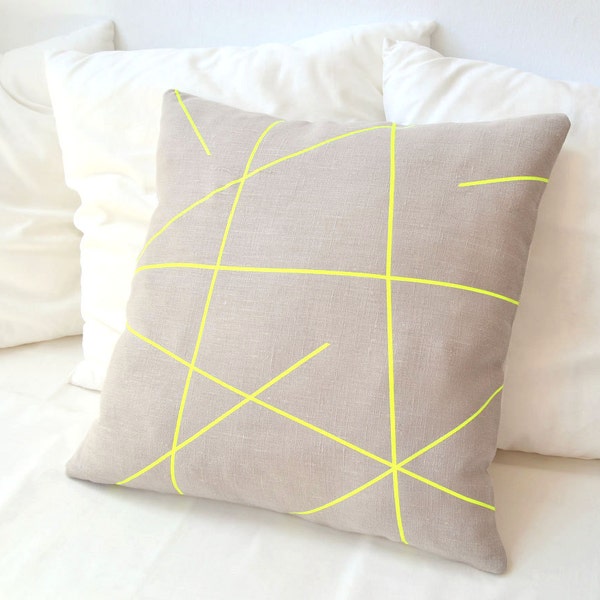 Nude and neon pillow cover made of beige linen and neon yellow details from the Mikado series. Other colours available.