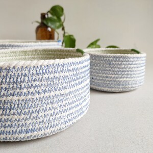 Nesting set of cotton rope baskets short for a Mediterranean decor. A set of nesting baskets for fruits, bread or as a centrepiece bowl. image 7