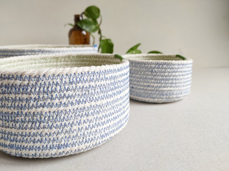 Nesting set of cotton rope baskets short for a Mediterranean decor. A set of nesting baskets for fruits, bread or as a centrepiece bowl. image 7