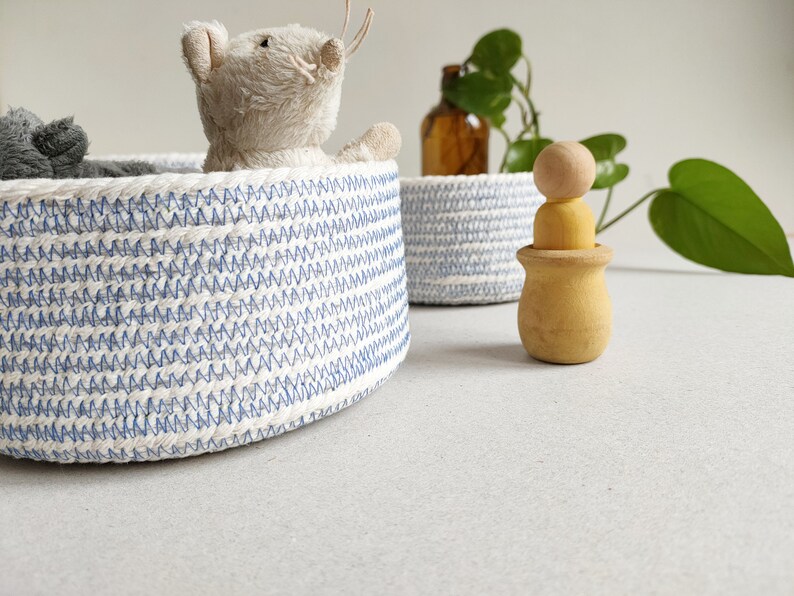 Nesting set of cotton rope baskets short for a Mediterranean decor. A set of nesting baskets for fruits, bread or as a centrepiece bowl. image 6