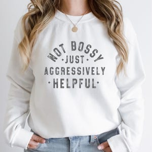Funny Work Shirt for Women Leadership Tee Funny Present for Boss Lady Tshirt Office Wear Humor Clothing Coworker Gift Appreciation Present imagen 5