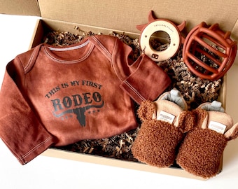 Rodeo Baby Outfit Newborn Gift Set Country Western Baby Clothes Cowboy Baby Shower Gift First Rodeo Coming Home Ranch Texas Present Rustic