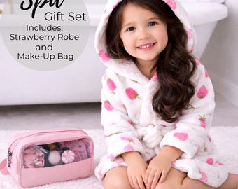 Girl Spa Kit Birthday Gift Box Set Pink Strawberry Robe Bath Beauty Collection Hair Accessories Nail Polish Christmas Present Sleepover