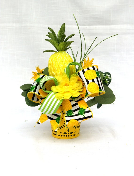 Small Pineapple Table Centerpiece Tropical Arrangement Luau Etsy