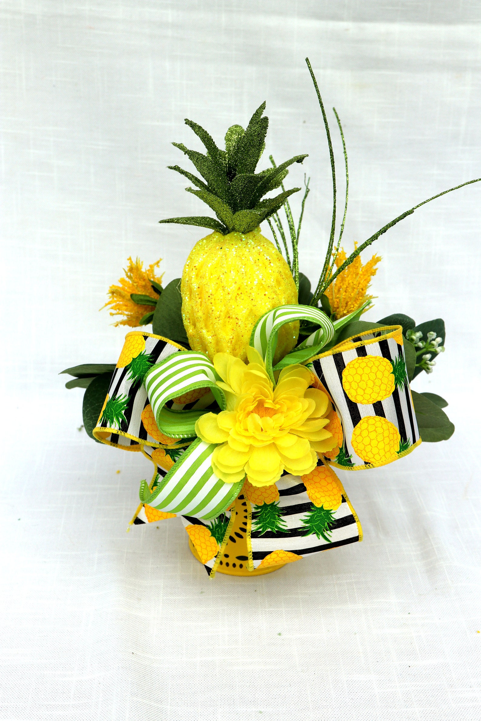 Small Pineapple Table Centerpiece Tropical Arrangement Luau Etsy