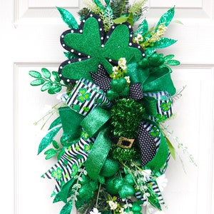 St. Patrick's Day Wreath, St. Patty's Day Swag, St. Patrick's Day Decor, Shamrock Wreath, Spring Wreath, Front Door teardrop swag, green image 1