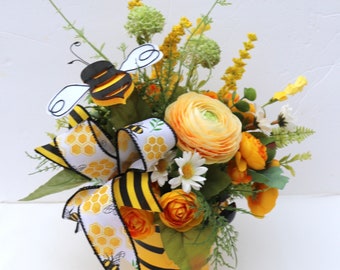 Bumble Bee flower arrangement, Silk centerpiece, Spring table decoration, gift for Mom, summer arrangement, yellow and black, hostess gift