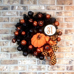 Extra Large Halloween Wreath for front door, Spiders, Black and Orange Halloween Wreath, Halloween Porch Decor, 31 Sign