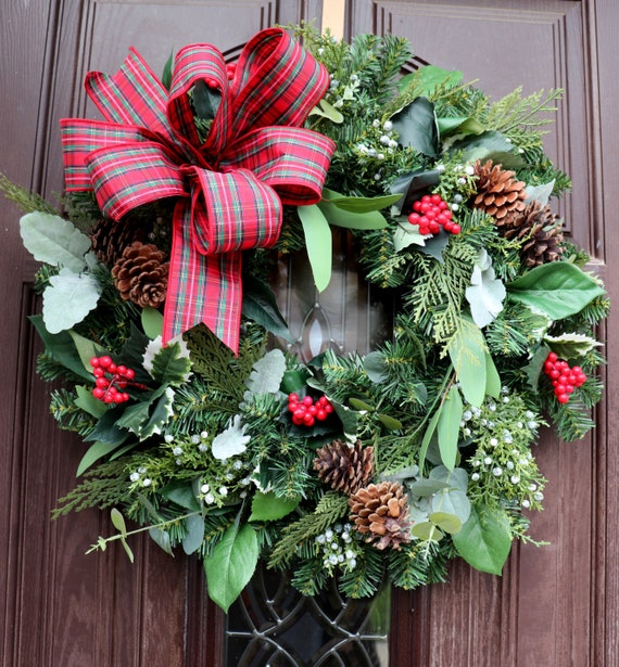 Christmas Wreath, Holiday Door Decor, Traditional Door Hanger, Mantle Decor,  Door Wreath, Xmas Wreath, Christmas Decorations, Plaid Bow - Etsy