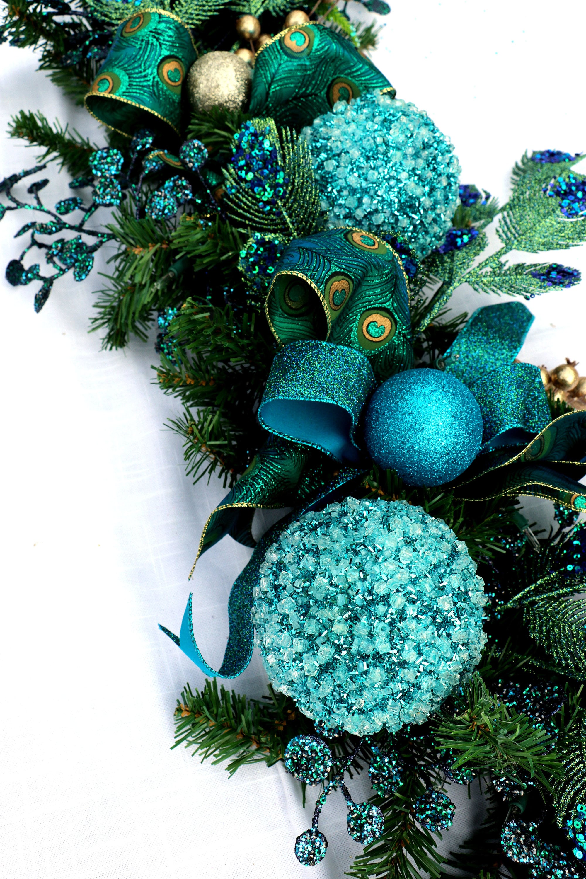 Christmas tree garland, geometric wood bead garland, mantel garland – Deco  Azul
