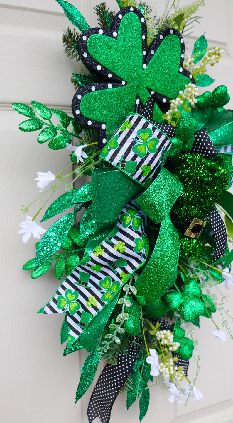 St. Patrick's Day Wreath, St. Patty's Day Swag, St. Patrick's Day Decor, Shamrock Wreath, Spring Wreath, Front Door teardrop swag, green image 6