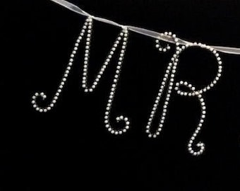 MR & MRS Pearl Letter Garland Banner for Bride Groom Wedding Decor