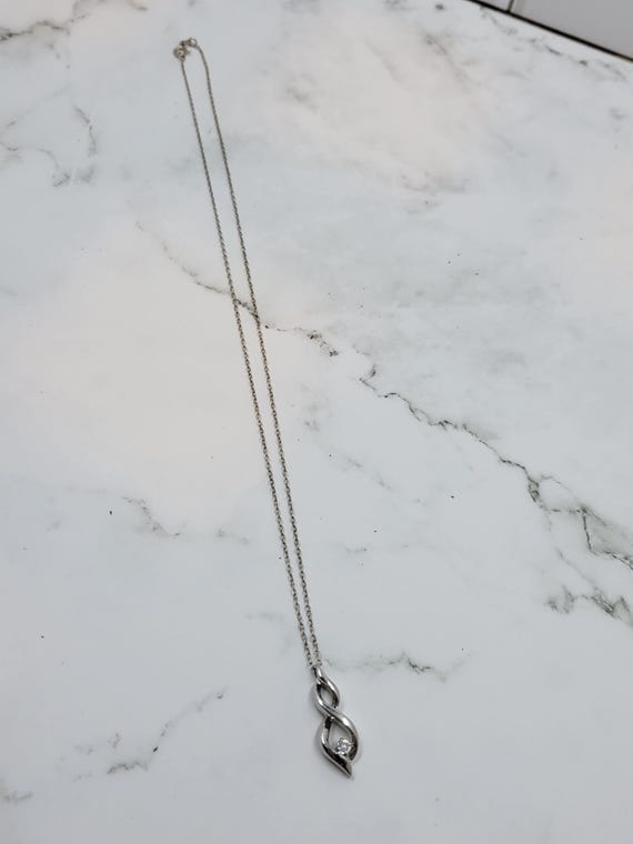 Sterling Silver pendant necklace