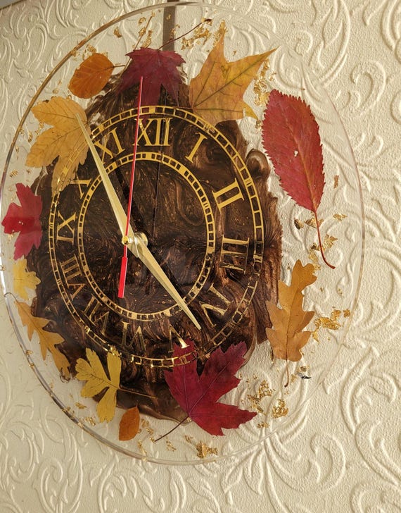 Autumn leaf resin clock with real Fall leaves