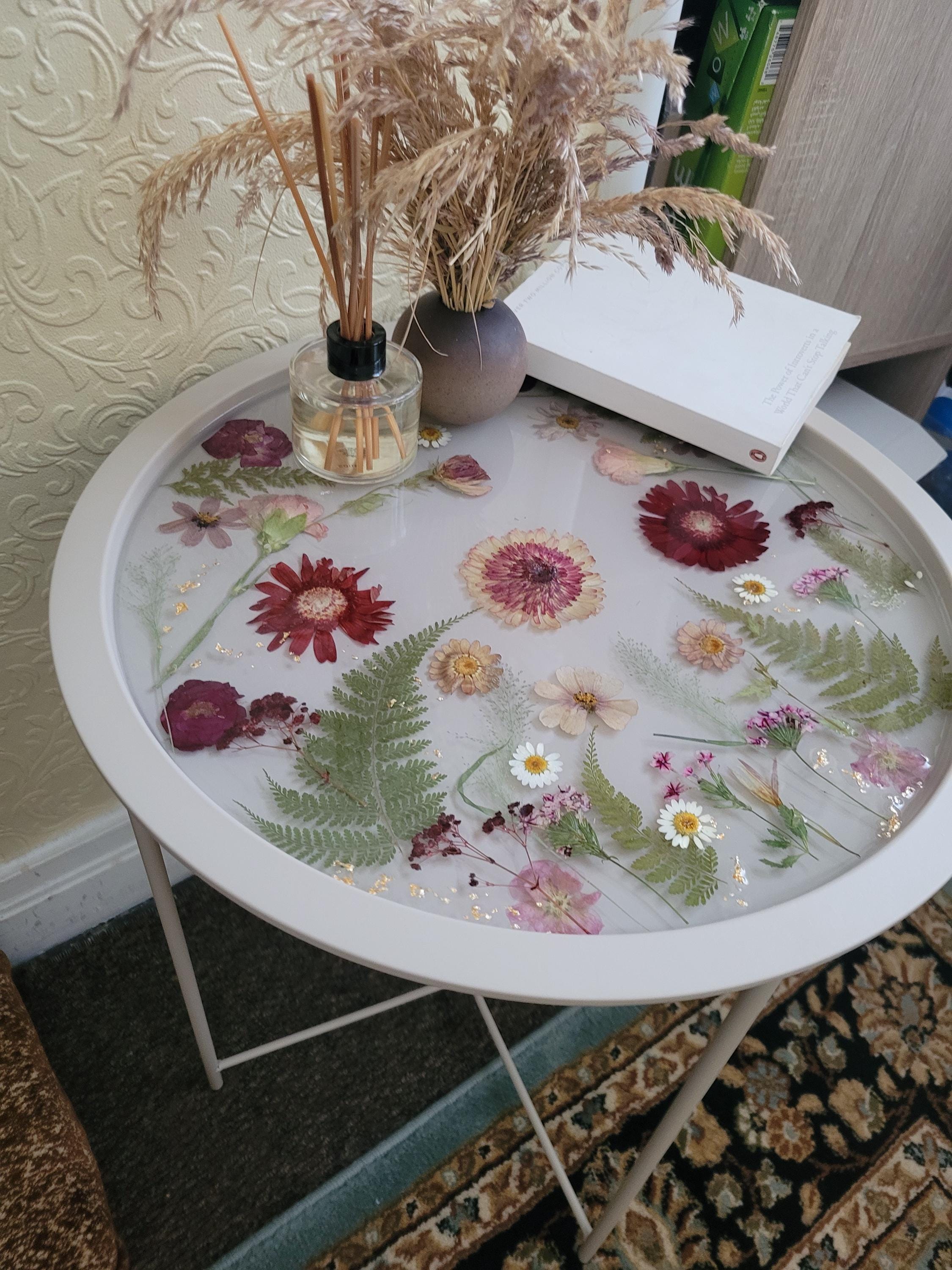 ヴィンテージ風の花柄樹脂サイドテーブル - Etsy 日本