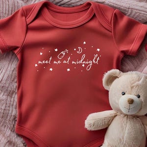 Funny Newborn Baby Clothes Baby Bodysuit New Baby Baby Shower Coming Home Outfit Baby Romper Expecting Mom Gift for Mothers Day Baby Gift