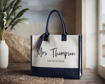 Personalized Wedding Tote Bag Mrs Bag Bridaly Party Favors Future Mrs Bride Wedding Accessories Wedding Keepsake Personalized Honeymoon Bag
