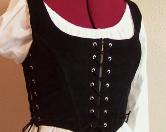 B1878 - "Little Black Bodice" -  Bust 45.5-48.5 - Waist 37.25-40.25 - Black Linen  - Renaissance style Bodice - Handmade  (P18)