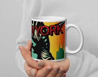 Vibrant Pop Art New York Mug - Colorful Iconic Statue of Liberty Design - Perfect Gift for Lovers of New York City