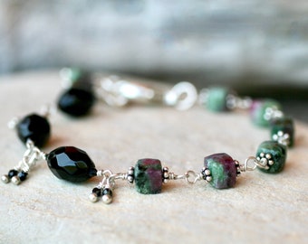 Ruby Zoisite, Black Onyx Gemstone Bracelet, Sterling Silver Wire Wrapped Bracelet, Black,Green Stone Bracelet,Gemstone Jewelry,Onyx Bracelet