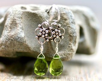 Peridot Green Hydro Quartz Earrings, Olive Green Quartz Earrings, Sterling Silver Earrings, Teardrop Earrings,Green Jewelry,Artisan Earrings