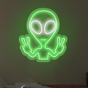 Cute Alien LED Sign, Alien Neon Sign, Nursery Decor, Kids Room Wall Art, Game Room Decor, UFO Neon Sign, Light Up Sign, Cool Alien Gift Home