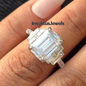 Emerald Cut Diamond Engagement Ring with Side Baguette Diamonds IGI certified Lab Grown Diamond Bar Setting Ring Vintage Style Wedding Ring.
