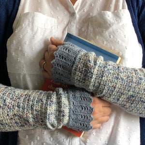 Crochet pattern fingerless gloves, armwarmers, Studio Sleeves