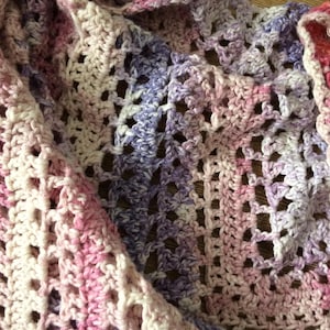 Crochet shawl pattern, Reading in the Garden, top down triangle shawl, cotton DK yarn image 6