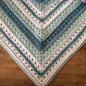 Holkham Bay Shawl, crochet shawl pattern, top down triangle, adventurous beginner, dk, light worsted