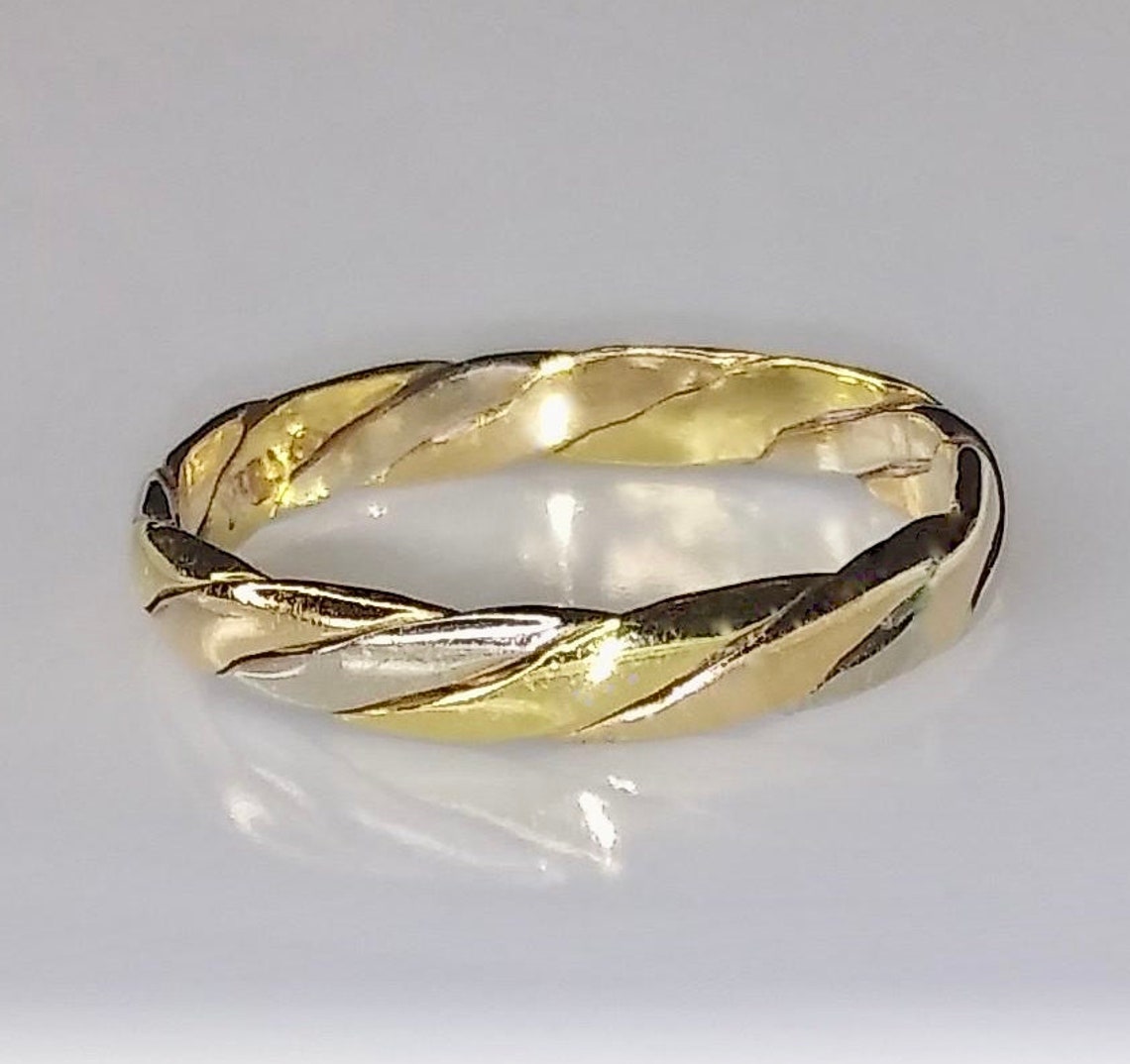 18k Gold Wedding Band 3mm Two Tone Wedding Band Twisted