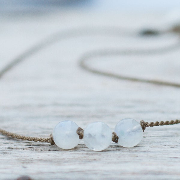 Moonstone triple knotted necklace / handspun ROPE /waterproof / kid-proof / life-proof/ minimalist beauty / tulablue / smoo0100