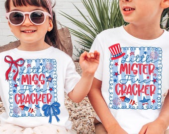 Little Miss Firecracker Png, 4 lipca Png Dzieci Maluch, Little Mister Firecracker png, American Girl Boy Png, Koszulka dziecięca png, American Girl