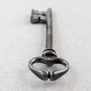 Beautiful Antique Key, Real Old French Cast Iron Key 18th 19th Century