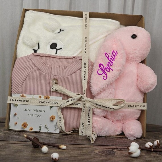 Personalized newborn gift sets,Newborn boy gifts, Newborn girl gifts,  Newborn gift boxes, Baby shower gifts, Baby gifts