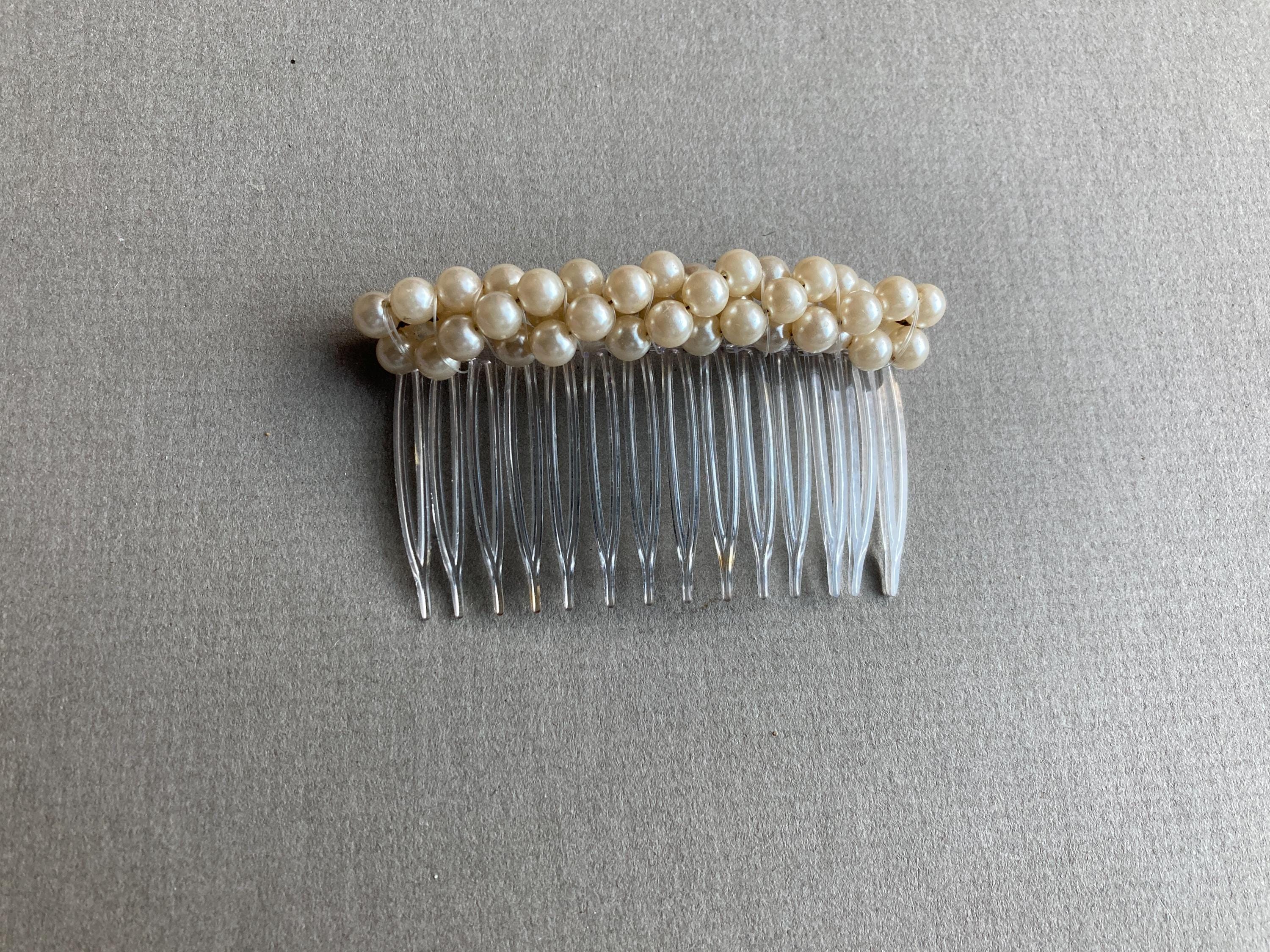 Vintage off White Beaded Side Hair Comb Faux Pearl Acrylic  display picture 2