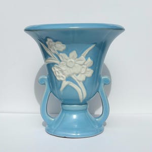 Weller Pottery Blue Cameo Urn/Vase - 1930&#39;s