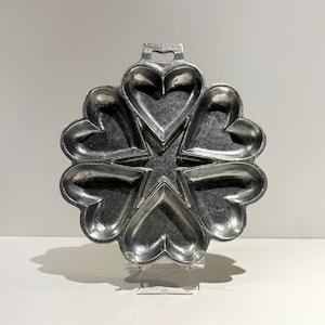 Reproduction Heart-Star Shortbread Pan