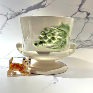 Maceta urna con hojas de parra de cerámica vintage de Hull Pottery