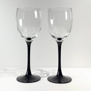 Vintage Luminarc Wine Glasses - France - 1980&#39;s