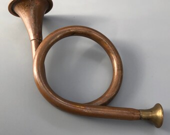 Nice Vintage Novelty Metal Miniature Horn