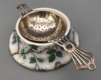 Vintage Midwinter Tea Strainer Dish and EPNS Metal Strainer