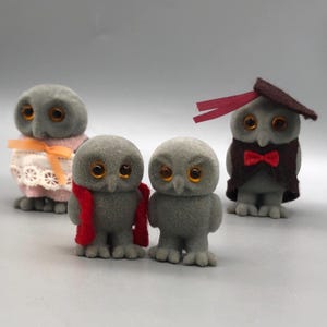 Vintage Sylvanian Families or Calico Critters Treefellow Owl Family of Three Figures